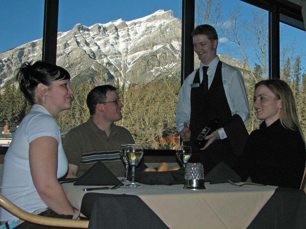 Inns Of Banff Bagian luar foto